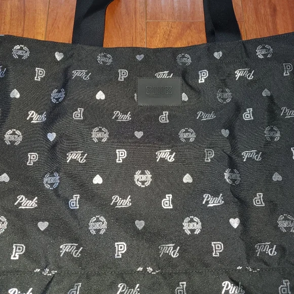 PINK VICTORIA'S SECRET WEEKENDER BAG TOTE BLACK AND SILVER. - Picture 2 of 6